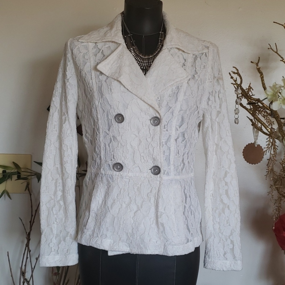 Skye's The Limit Lace Blazer Small